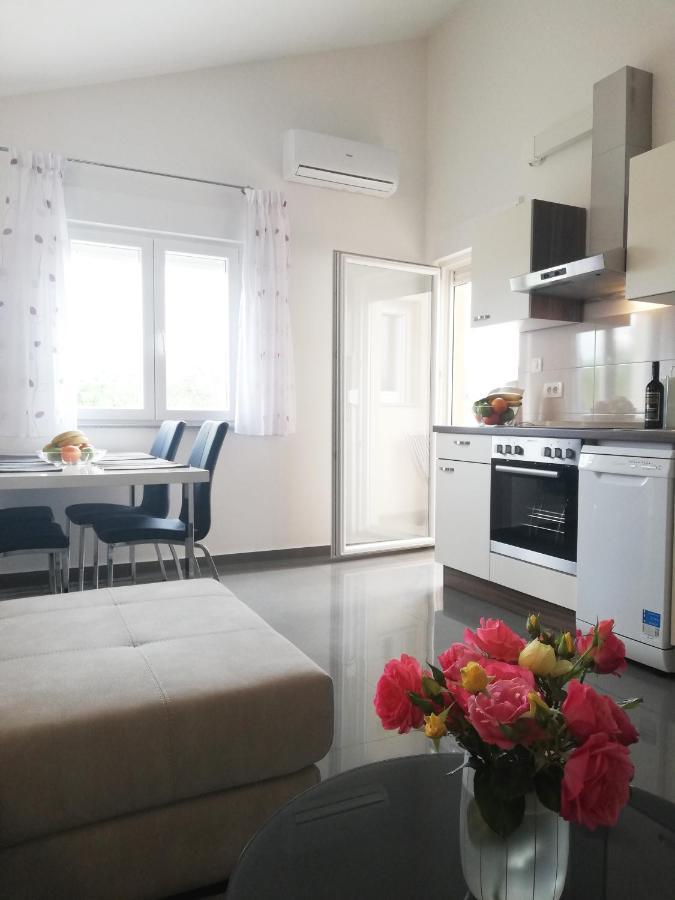 Apartment Zvone, Sukosan-Brand New Apartments Екстериор снимка